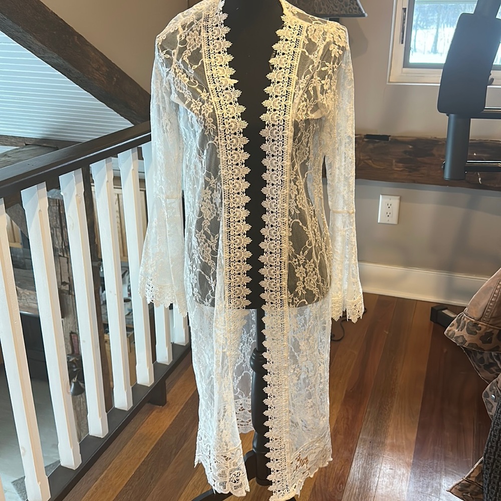 NWOT white lace cover up for dress or swim